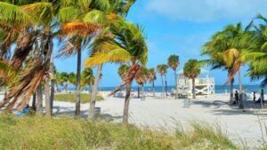 crandon-park-beach